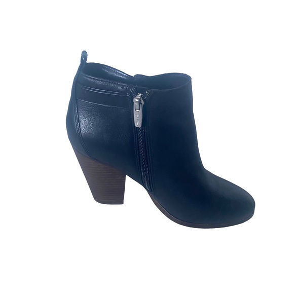 Coach black leather ankle bootie size 7.5 (SH11) - Picture 3 of 13